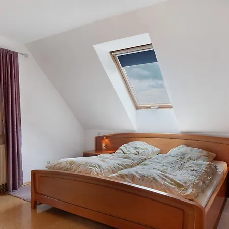 Grundhof Christian Faller 度假居 *